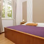 In Mit Eigenem Balkon By Interhome Apartmán Baška